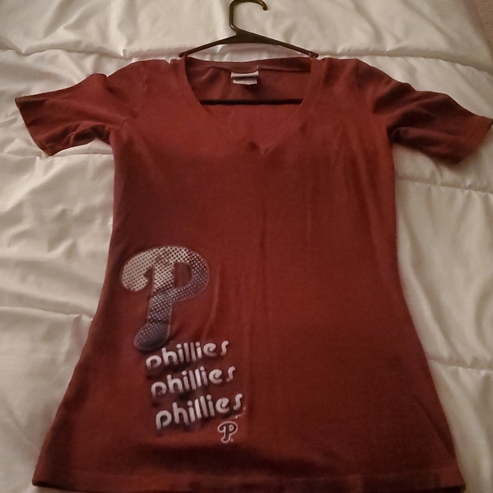 Vintage Phillies Tee